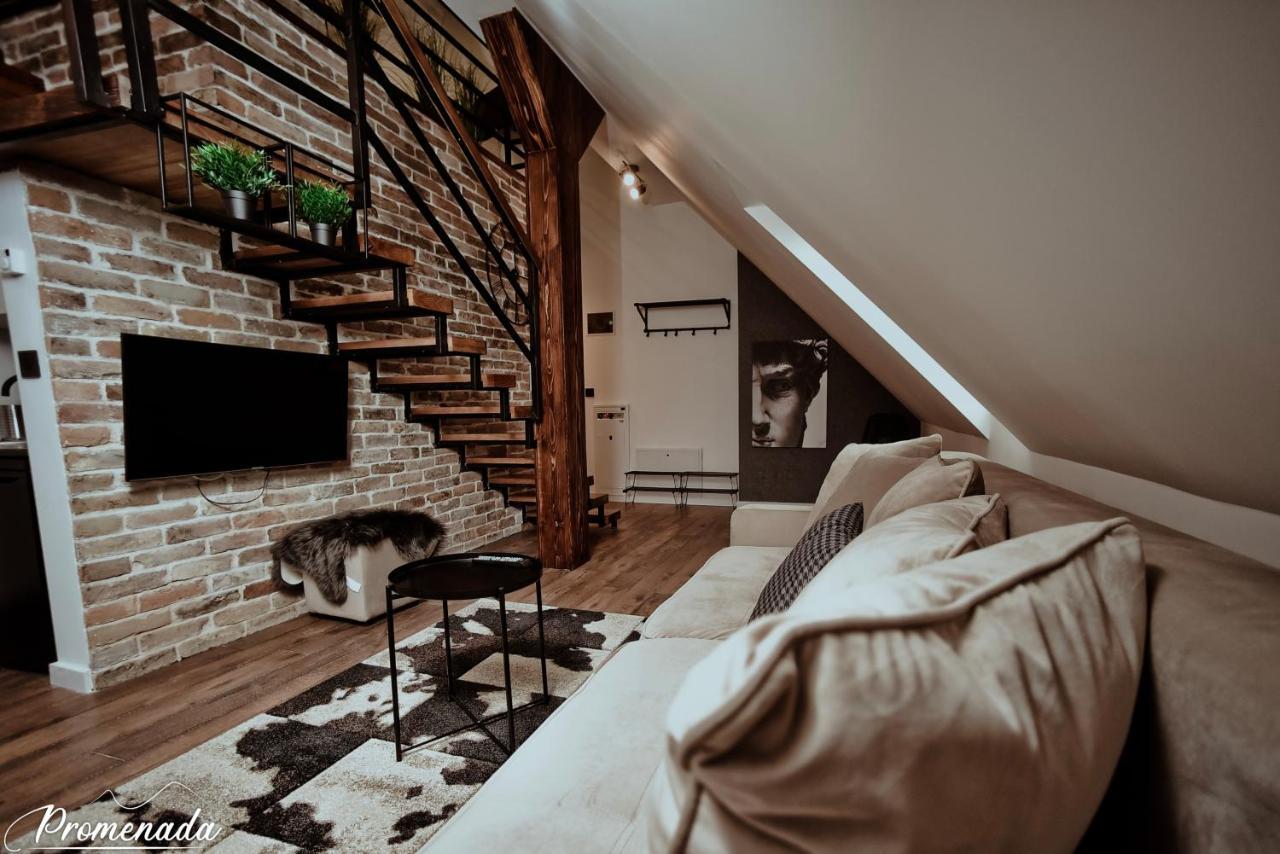 Promenada Apartment *